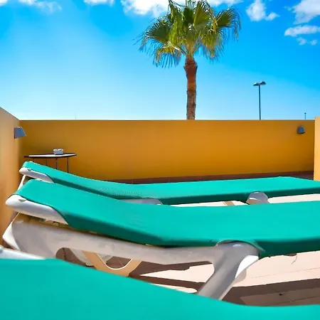 Papagayo Deluxe - Pool View